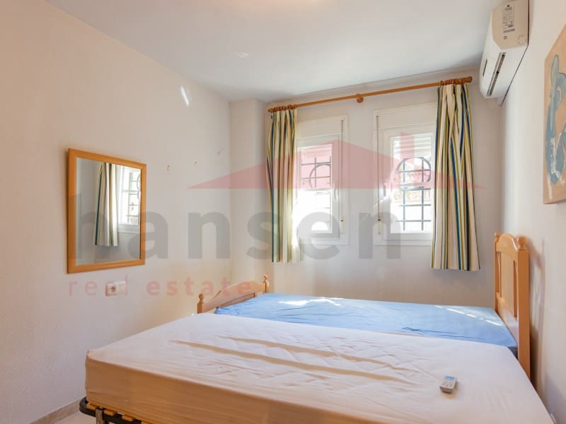3 sypialnia Mieszkanie na sprzedaż w Caleta de Velez z basenem garażem - 350 000 € (Ref: 10070751)