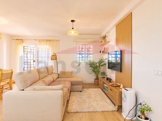 1 slaapkamer Flat te koop in Caleta de Vélez, Vélez-Málaga - € 310.000 (Ref: 10089396)