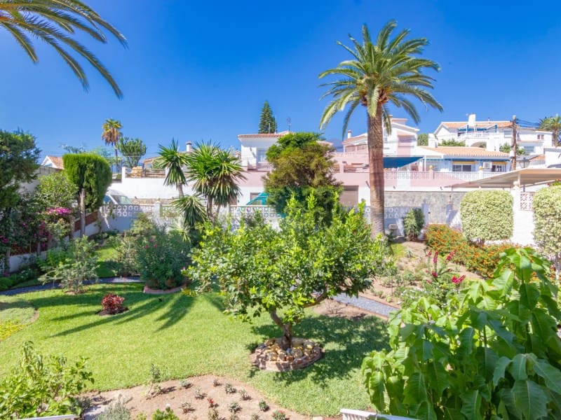 3 sovrum Villa till salu i Caleta de Velez - 599 000 € (Ref: 10089397)