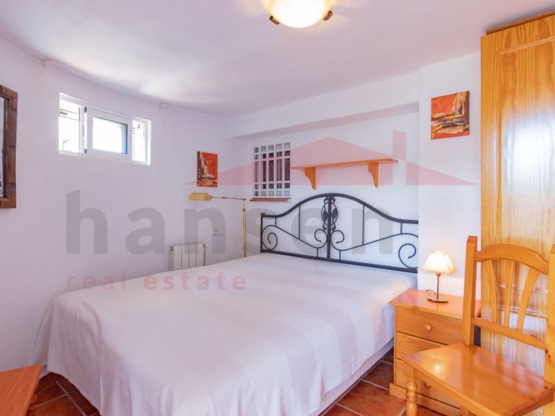 3 sovrum Villa till salu i Caleta de Velez - 599 000 € (Ref: 10089397)