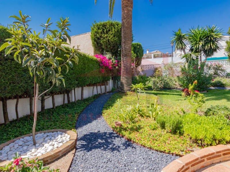 3 sovrum Villa till salu i Caleta de Velez - 599 000 € (Ref: 10089397)
