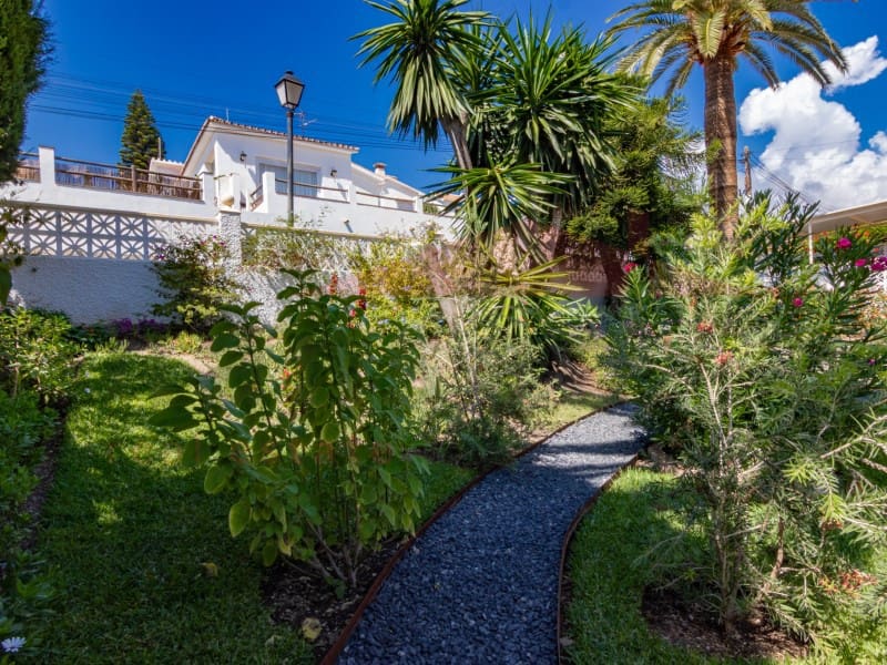 3 sovrum Villa till salu i Caleta de Velez - 599 000 € (Ref: 10089397)