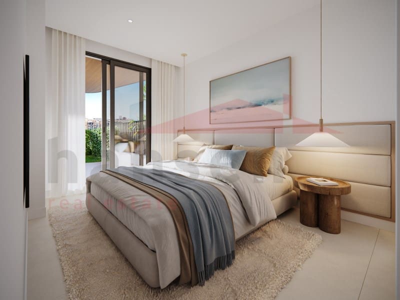 3 bedroom Flat for sale in Torre del Mar with pool garage - € 580,000 (Ref: 10146696)