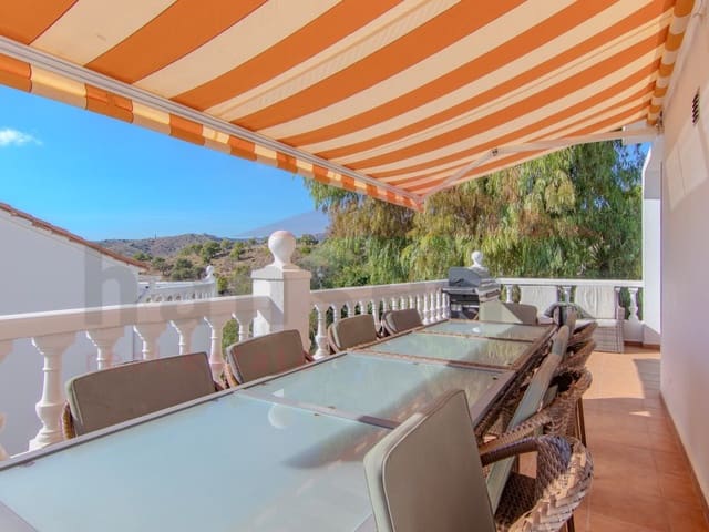 4 soveværelse Byhus til salg i Chilches, Vélez-Málaga - € 329.000 (Ref: 10161214)