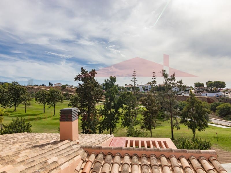 3 Zimmer Wohnung zu verkaufen in Caleta de Velez mit Garage - 459.000 € (Ref: 10184418)