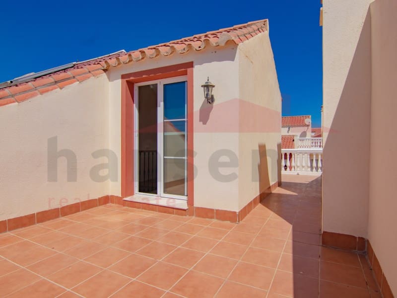 4 quarto Casa em Banda para arrendar em Almayate com piscina garagem - 1 500 € (Ref: 5062125)