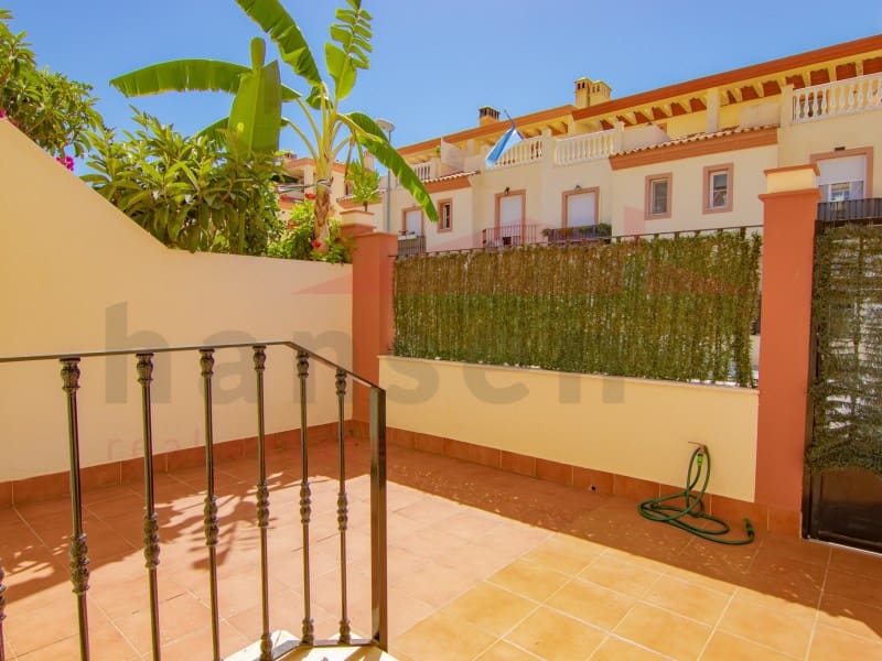 4 quarto Casa em Banda para arrendar em Almayate com piscina garagem - 1 500 € (Ref: 5062125)