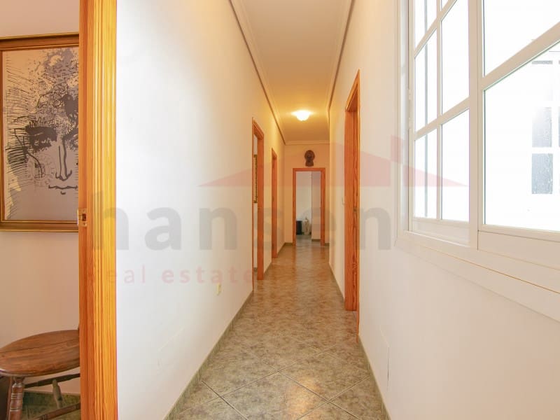 7 bedroom Townhouse for sale in Velez-Malaga - € 380,000 (Ref: 7218843)