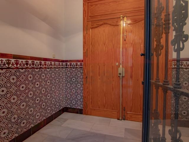 7 sypialnia Dom na sprzedaż w Vélez-Málaga - 380 000 € (Ref: 7218843)