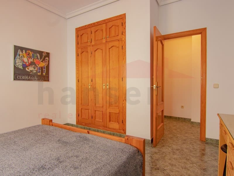 7 bedroom Townhouse for sale in Velez-Malaga - € 380,000 (Ref: 7218843)