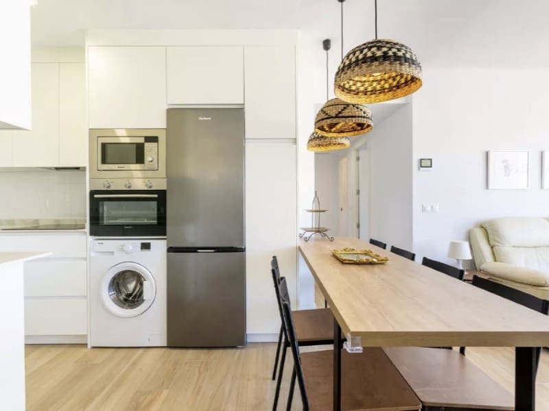 3 quarto Apartamento para arrendar em Torre del Mar - 1 000 € (Ref: 7767126)