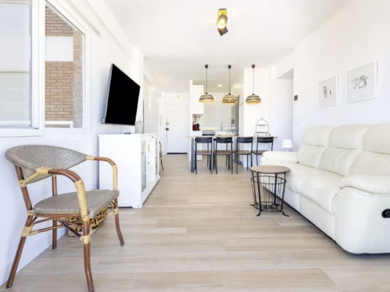 3 quarto Apartamento para arrendar em Torre del Mar - 1 000 € (Ref: 7767126)