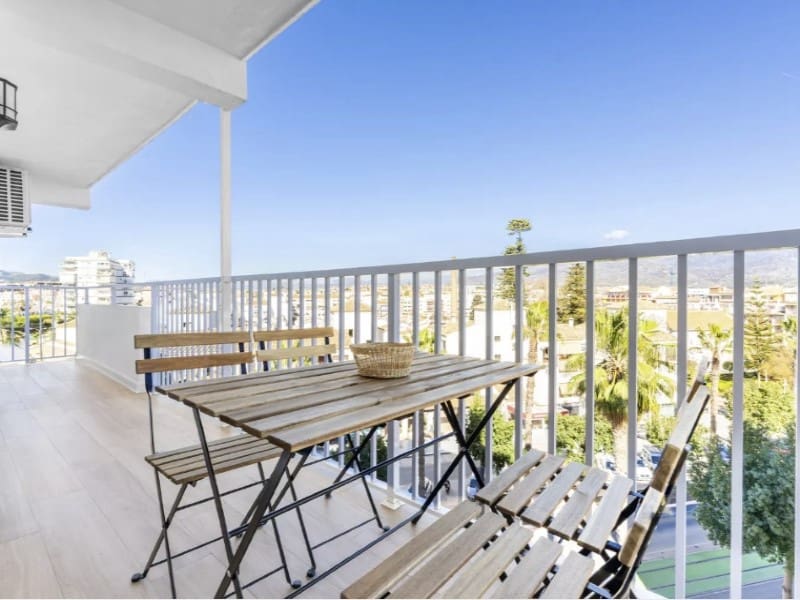 3 quarto Apartamento para arrendar em Torre del Mar - 1 000 € (Ref: 7767126)