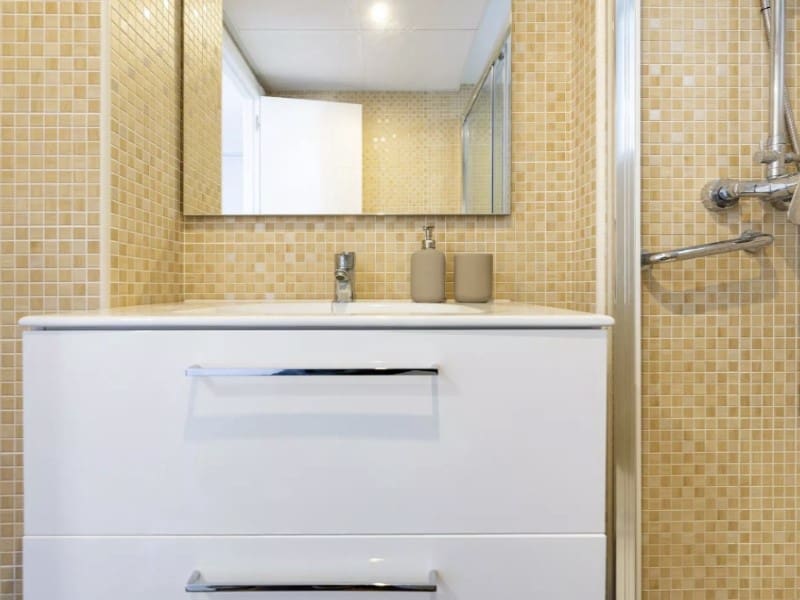 3 quarto Apartamento para arrendar em Torre del Mar - 1 000 € (Ref: 7767126)