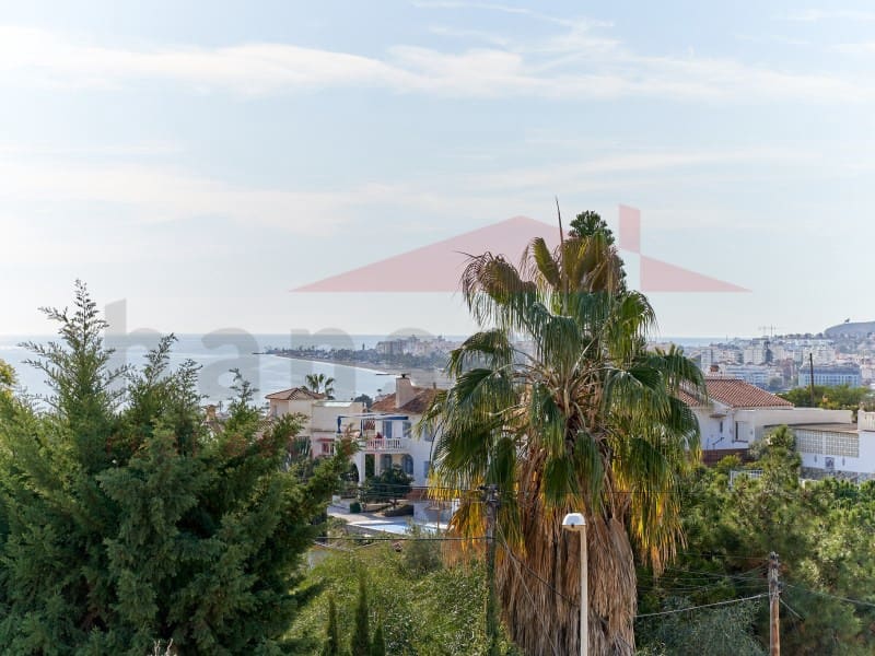 7 chambre Villa/Maison à vendre à Caleta de Velez avec piscine garage - 1 200 000 € (Ref: 7999454)