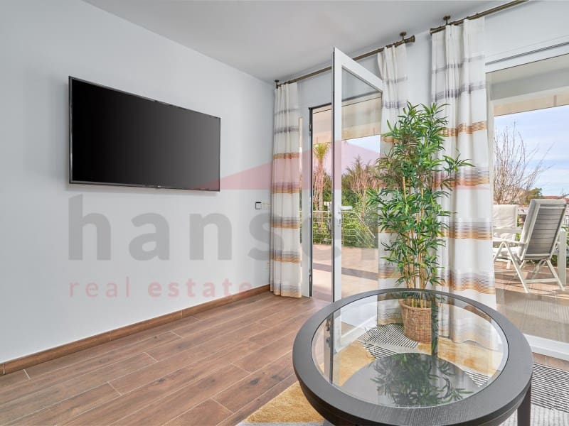 7 chambre Villa/Maison à vendre à Caleta de Velez avec piscine garage - 1 200 000 € (Ref: 7999454)