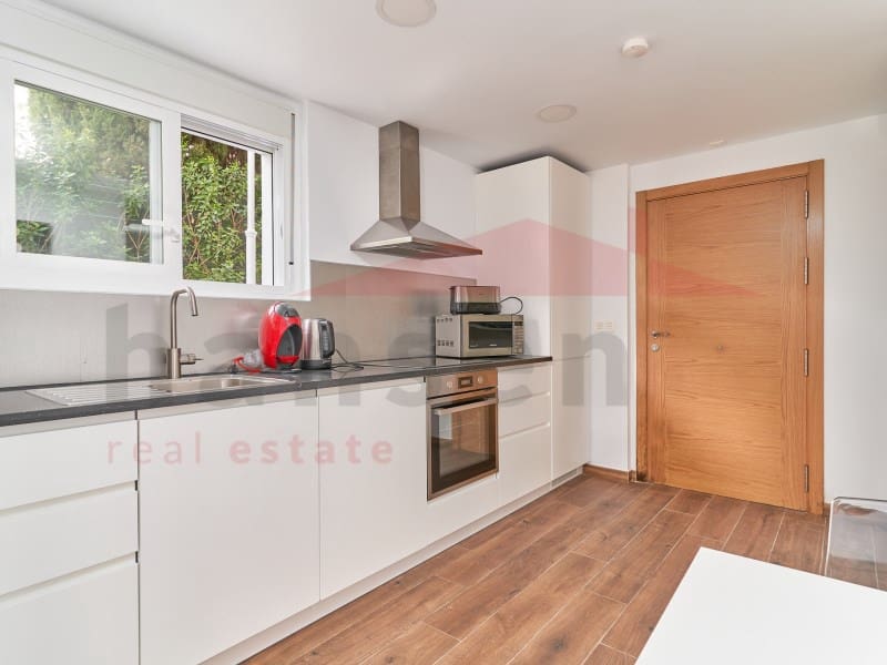 7 chambre Villa/Maison à vendre à Caleta de Velez avec piscine garage - 1 200 000 € (Ref: 7999454)