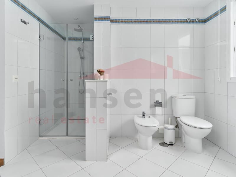 7 chambre Villa/Maison à vendre à Caleta de Velez avec piscine garage - 1 200 000 € (Ref: 7999454)