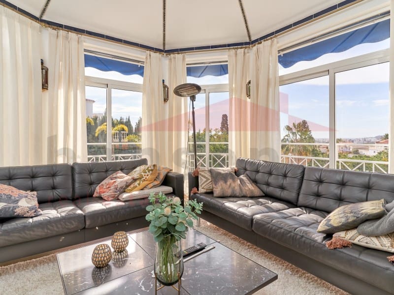 7 chambre Villa/Maison à vendre à Caleta de Velez avec piscine garage - 1 200 000 € (Ref: 7999454)