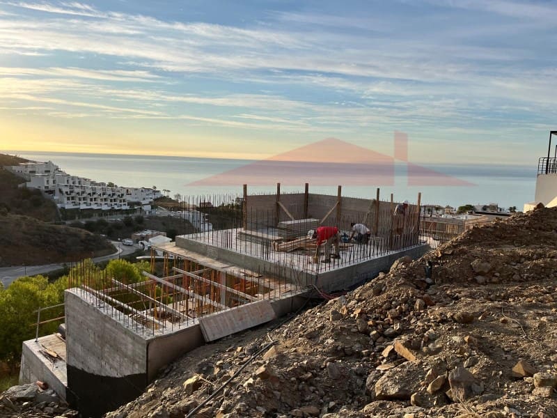 3 soveværelse Villa til salg i El Penoncillo med swimmingpool - € 1.000.000 (Ref: 8109767)