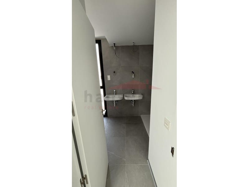 3 soverom Kjedet enebolig til salgs i Torre del Mar med svømmebasseng garasje - € 579 900 (Ref: 8656542)