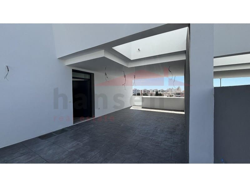 3 soverom Kjedet enebolig til salgs i Torre del Mar med svømmebasseng garasje - € 579 900 (Ref: 8656542)