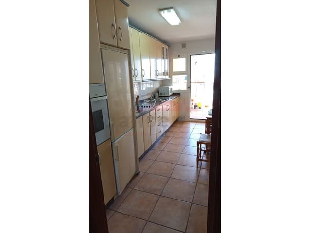 Appartement de 3 chambres à louer à Algarrobo Costa, Algarrobo avec piscine garage - 1 100 € (Ref: 8863106)