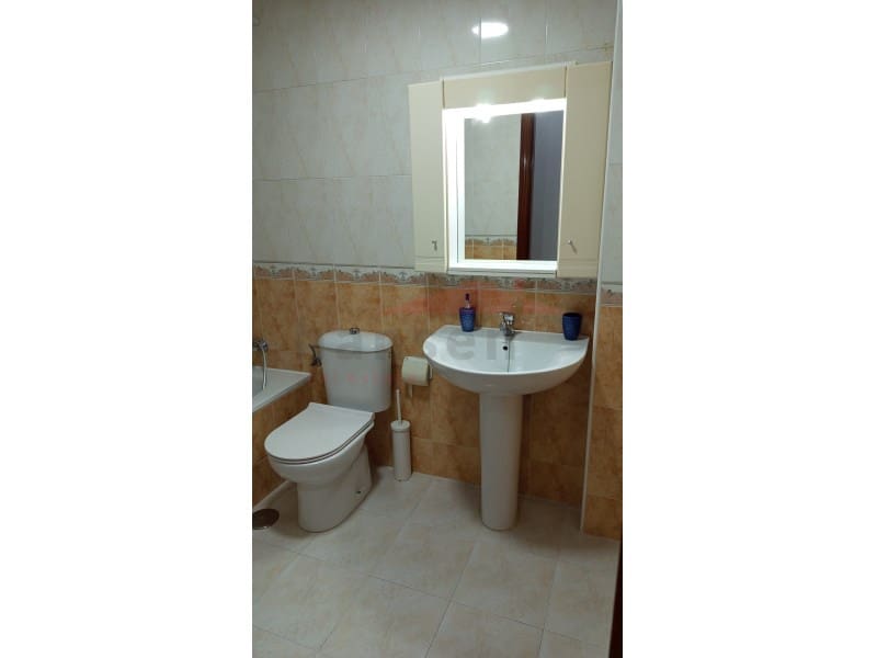 3 sypialnia Mieszkanie do wynajęcia w Algarrobo Costa z basenem garażem - 1 100 € (Ref: 8863106)