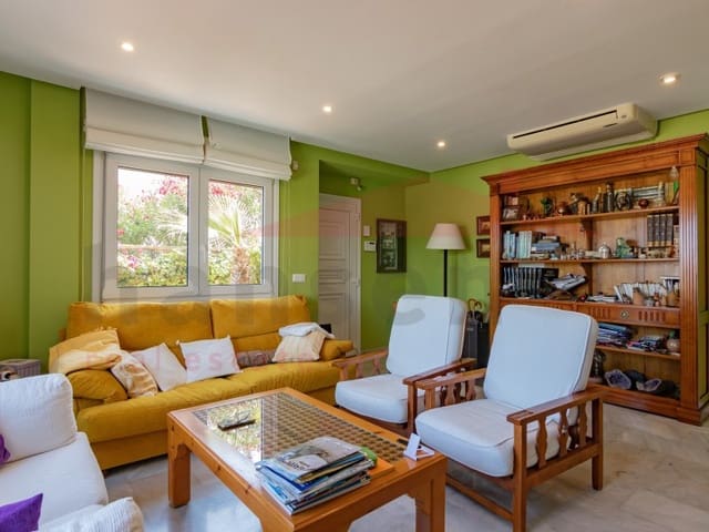 3 soverom Villa til salgs i Almayate, Vélez-Málaga med svømmebasseng garasje - € 660 000 (Ref: 9026647)