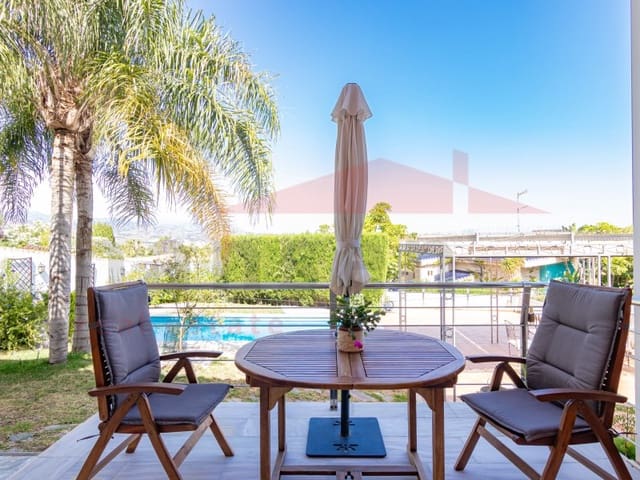 3 soverom Villa til salgs i Almayate, Vélez-Málaga med svømmebasseng garasje - € 660 000 (Ref: 9026647)