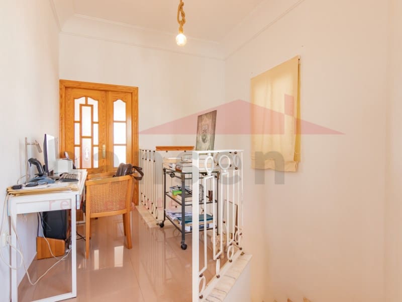 6 soveværelse Villa til salg i Torre del Mar med swimmingpool garage - € 975.000 (Ref: 9034828)