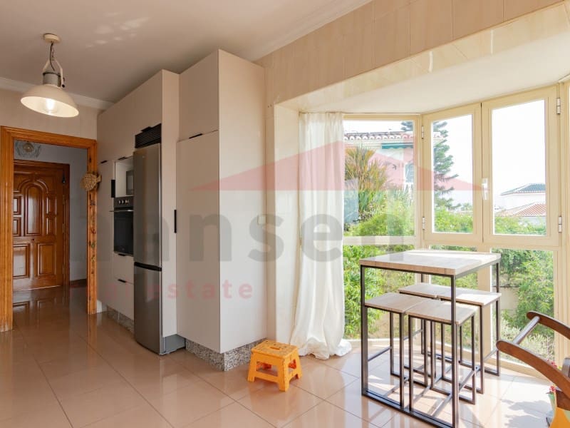 6 soveværelse Villa til salg i Torre del Mar med swimmingpool garage - € 975.000 (Ref: 9034828)