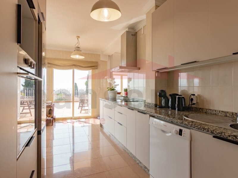 6 soveværelse Villa til salg i Torre del Mar med swimmingpool garage - € 975.000 (Ref: 9034828)