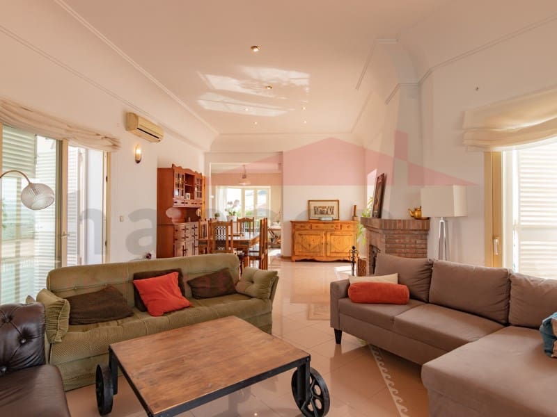 6 soveværelse Villa til salg i Torre del Mar med swimmingpool garage - € 975.000 (Ref: 9034828)