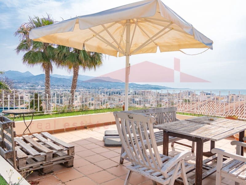 6 soveværelse Villa til salg i Torre del Mar med swimmingpool garage - € 975.000 (Ref: 9034828)