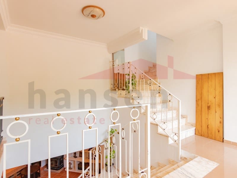 6 soveværelse Villa til salg i Torre del Mar med swimmingpool garage - € 975.000 (Ref: 9034828)