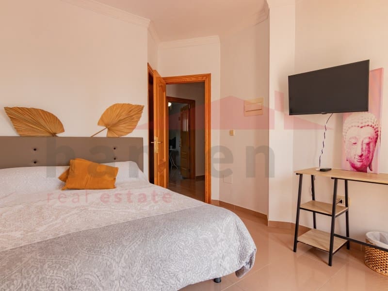 6 soveværelse Villa til salg i Torre del Mar med swimmingpool garage - € 975.000 (Ref: 9034828)