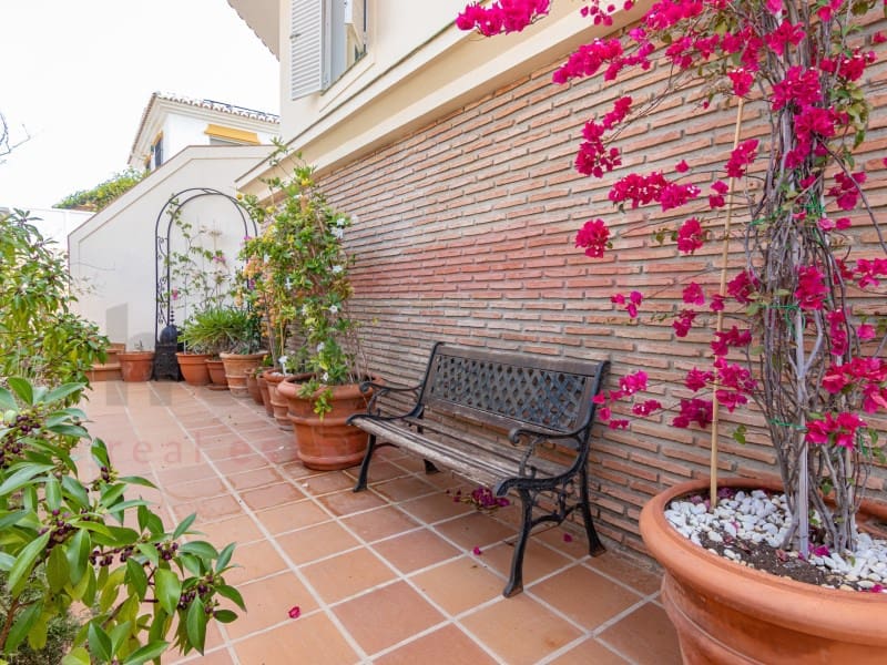 6 soveværelse Villa til salg i Torre del Mar med swimmingpool garage - € 975.000 (Ref: 9034828)