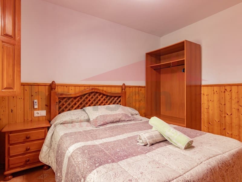 3 soveværelse Finca/Landehus til salg i Sayalonga med swimmingpool - € 370.000 (Ref: 9037031)