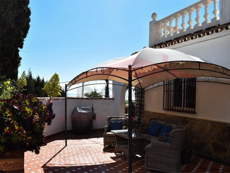 3 soveværelse Villa til salg i Almayate - € 415.000 (Ref: 9057900)