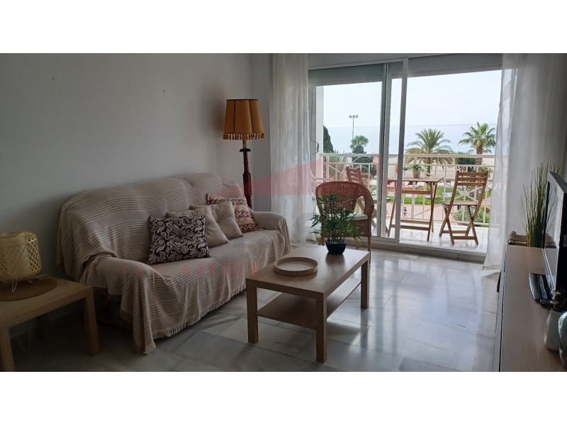 2 slaapkamer Flat te huur in Torre del Mar - € 1.100 (Ref: 9062619)
