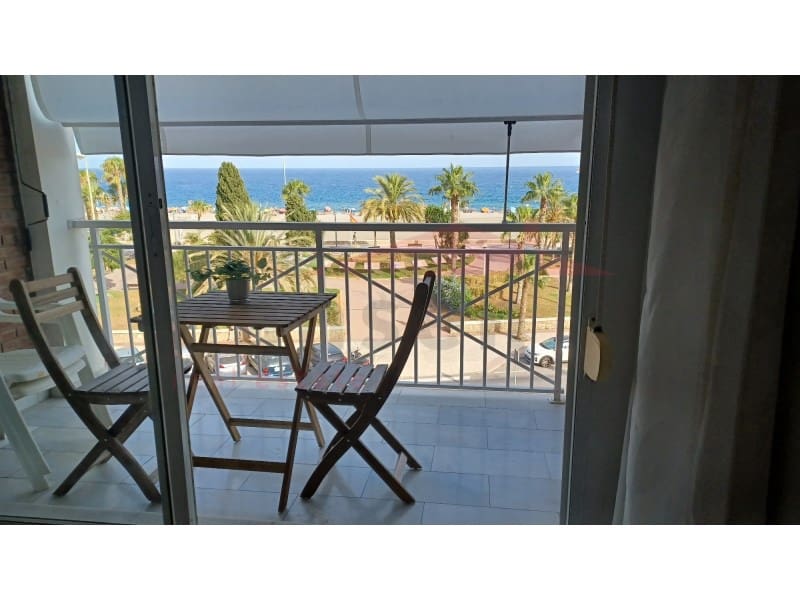 2 slaapkamer Flat te huur in Torre del Mar - € 1.100 (Ref: 9062619)