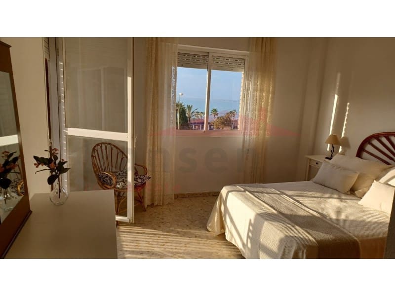 2 slaapkamer Flat te huur in Torre del Mar - € 1.100 (Ref: 9062619)