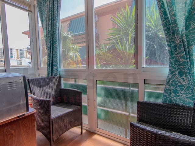 2 soveværelse Lejlighed til salg i Torre del Mar, Vélez-Málaga - € 199.000 (Ref: 9085666)