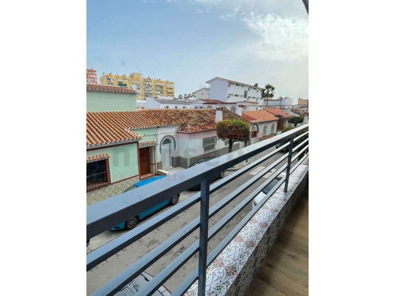 3 camera da letto Appartamento da affittare in Torre del Mar - 1.250 € (Rif: 9095521)