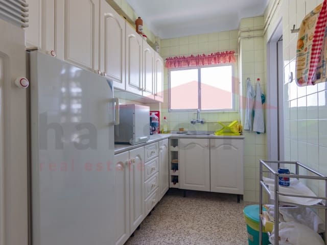 1 soveværelse Lejlighed til salg i Torre del Mar, Vélez-Málaga med swimmingpool - € 229.000 (Ref: 9114347)