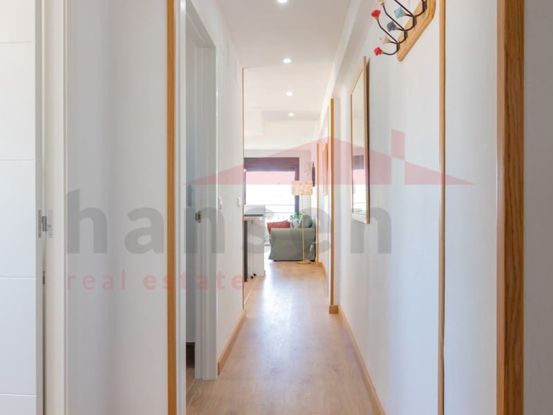 3 slaapkamer Flat te huur in Torre del Mar - € 1.300 (Ref: 9243528)