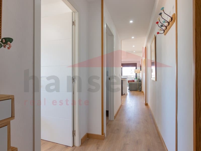 3 slaapkamer Flat te huur in Torre del Mar - € 1.300 (Ref: 9243528)