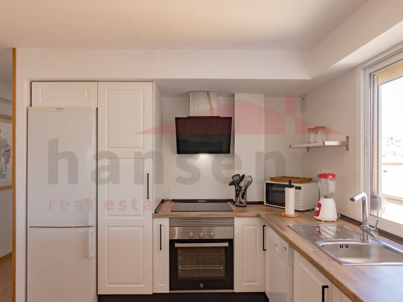 3 slaapkamer Flat te huur in Torre del Mar - € 1.300 (Ref: 9243528)