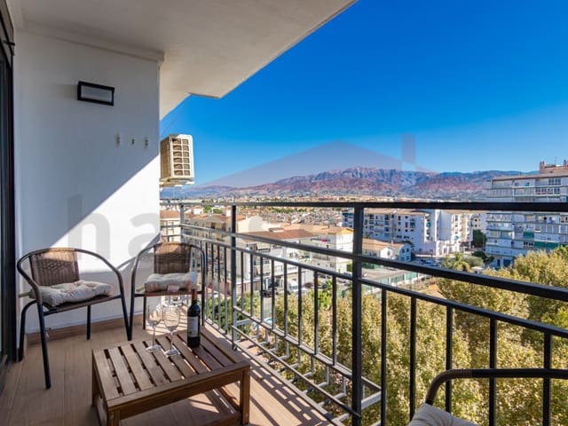 3 slaapkamer Flat te huur in Torre del Mar, Vélez-Málaga - € 1.300 (Ref: 9243528)